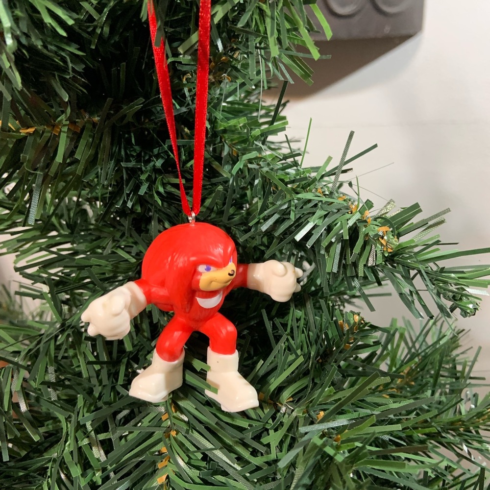 4 for $20 Sonic the Hedgehog Knuckles Christmas Ornament